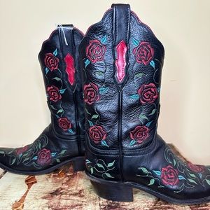 🌹Lucchese 1883 Womens Black Leather Floral Rose Stitched Snip Toe Boots 🌹